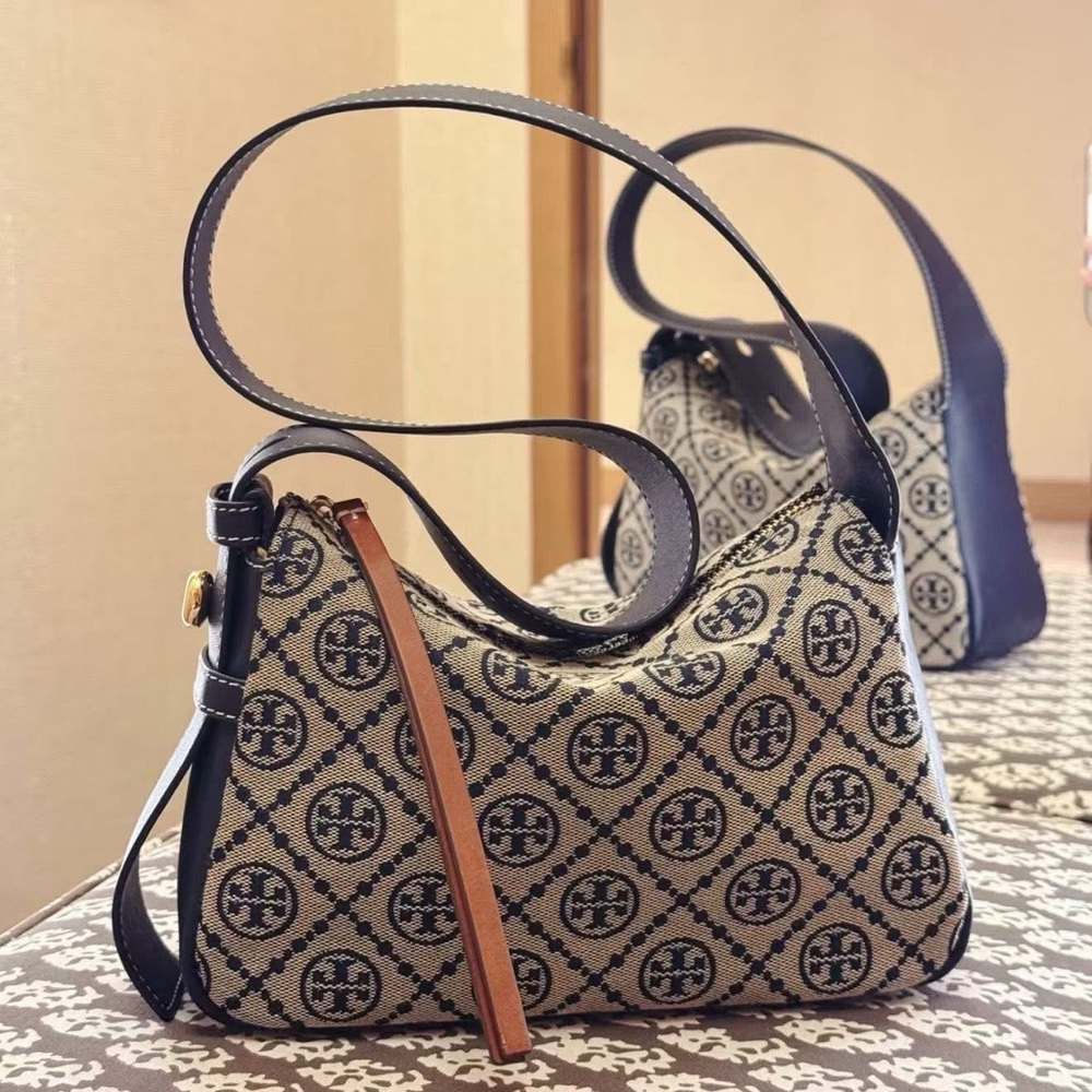 T Monogram Small Romy Shoulder Bag - Picture 3 of 16